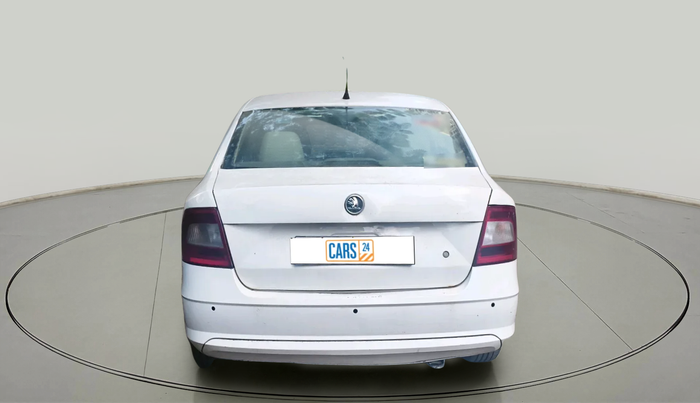 2014 Skoda Rapid AMBITION 1.6 MPI MT PLUS ALLOY, Petrol, Manual, 61,561 km, exterior