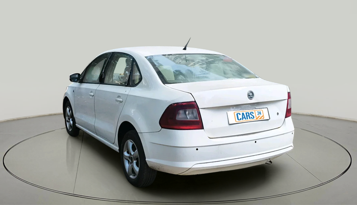 2014 Skoda Rapid AMBITION 1.6 MPI MT PLUS ALLOY, Petrol, Manual, 61,561 km, exterior