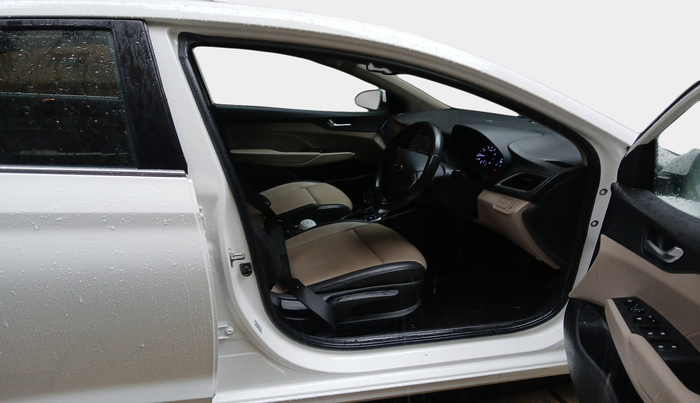2017 Hyundai Verna 1.6 VTVT SX (O) AT, Petrol, Automatic, 23,780 km, interior