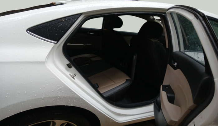 2017 Hyundai Verna 1.6 VTVT SX (O) AT, Petrol, Automatic, 23,780 km, interior