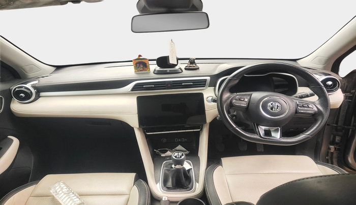 2022 MG ASTOR  SHARP 1.5 MT IVORY , Petrol, Manual, 21,171 km, interior
