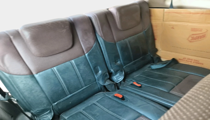 2013 Mahindra XUV500 W8, Diesel, Manual, 63,522 km, interior