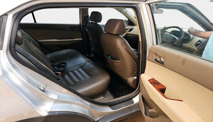 2017 Hyundai Creta SX PLUS 1.6 PETROL, Petrol, Manual, 97,519 km, interior