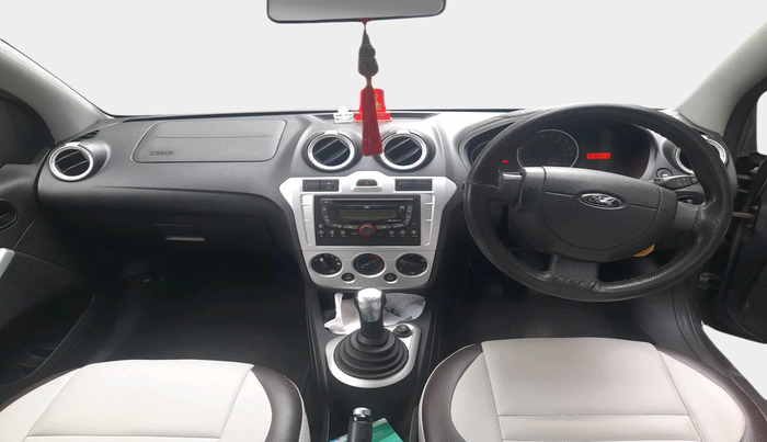 2011 Ford Figo TITANIUM 1.4 DIESEL, Diesel, Manual, 1,07,821 km, interior