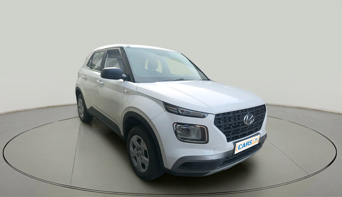 2020 Hyundai VENUE E 1.2, Petrol, Manual, 35,426 km, exterior