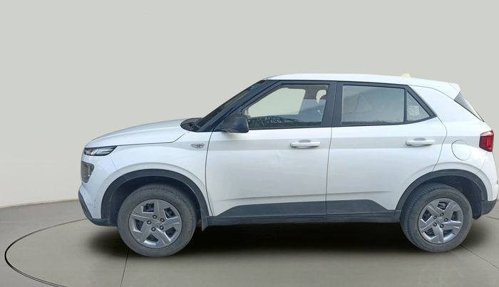 2020 Hyundai VENUE E 1.2, Petrol, Manual, 35,426 km, exterior