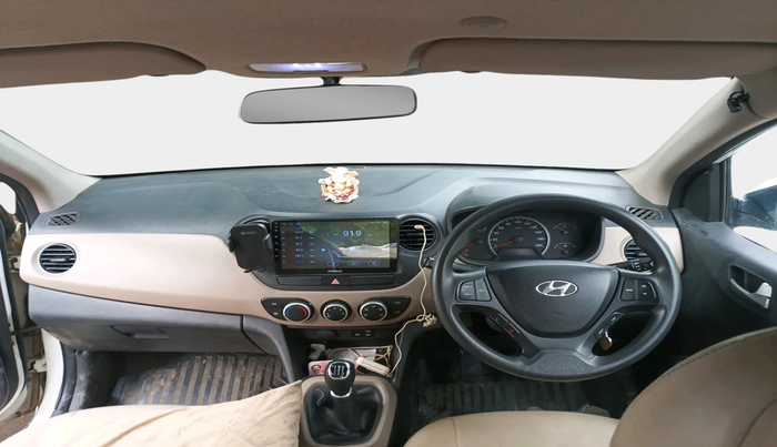 2016 Hyundai Grand i10 SPORTZ 1.2 KAPPA VTVT, Petrol, Manual, 51,194 km, interior