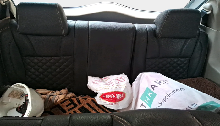 2020 Mahindra MARAZZO M 6 + 8 STR, Diesel, Manual, 45,946 km, interior