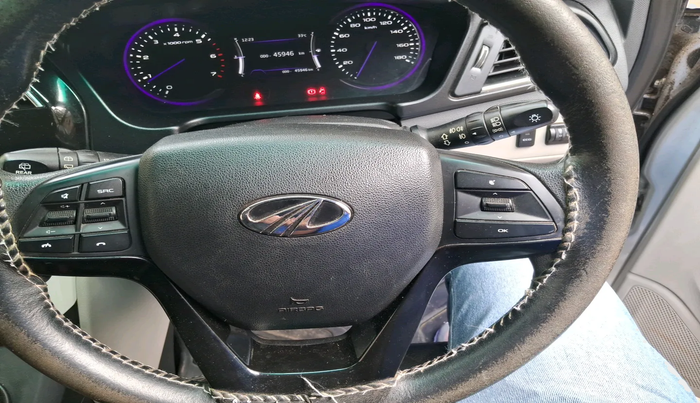 2020 Mahindra MARAZZO M 6 + 8 STR, Diesel, Manual, 45,946 km, interior