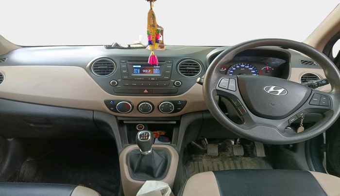 2014 Hyundai Xcent S (O) 1.2, Petrol, Manual, 14,702 km, interior