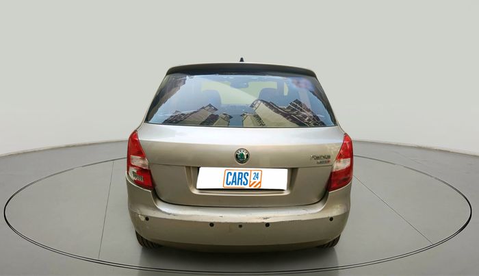 2011 Skoda Fabia AMBIENTE 1.2 MPI, Petrol, Manual, 1,30,200 km, exterior