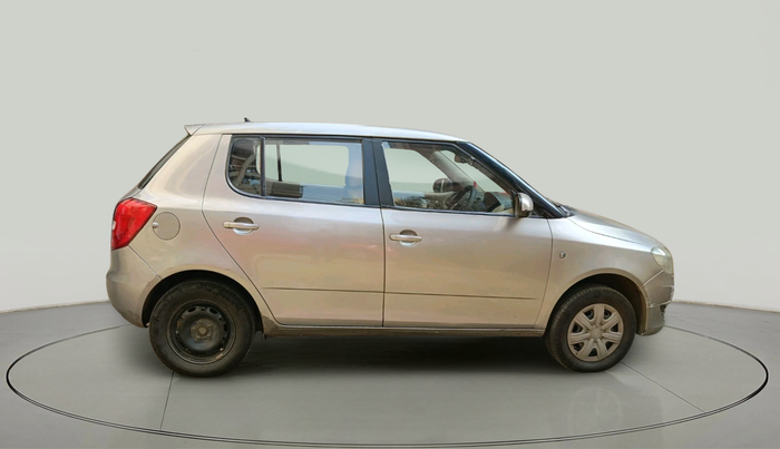 2011 Skoda Fabia AMBIENTE 1.2 MPI, Petrol, Manual, 1,30,200 km, exterior