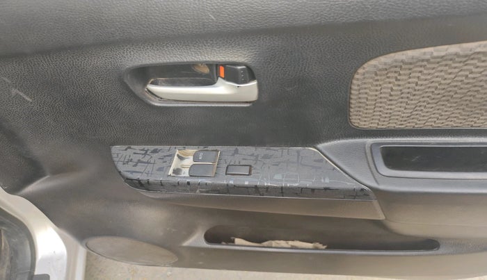 2016 Maruti Wagon R 1.0 LXI CNG, Petrol, Manual, 98,922 km, interior