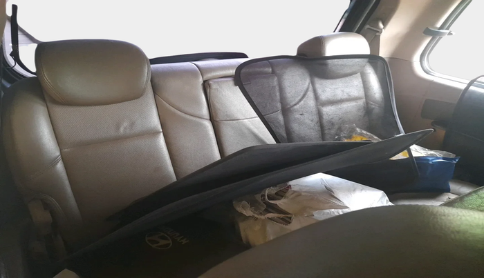 2013 Mahindra Xylo H9 BS IV, Diesel, Manual, 2,52,872 km, interior