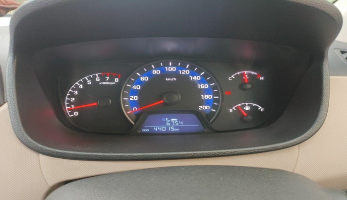 2014 Hyundai Xcent S 1.2, Petrol, Manual, 44,015 km, interior