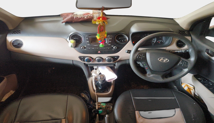 2014 Hyundai Xcent S 1.2, Petrol, Manual, 44,015 km, interior