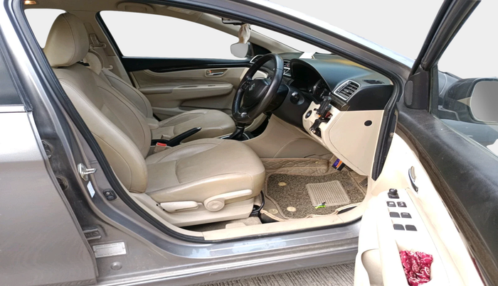 2016 Maruti Ciaz ZXI+ AT, Petrol, Automatic, 72,196 km, interior