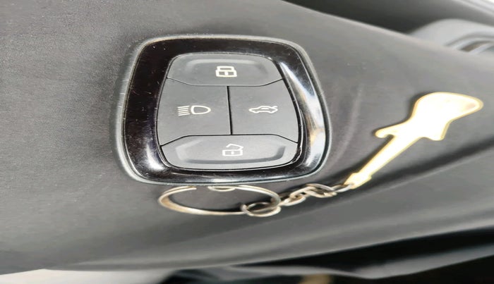 2022 Tata PUNCH ACCOMPLISHED AMT, Petrol, Automatic, 16,752 km, interior