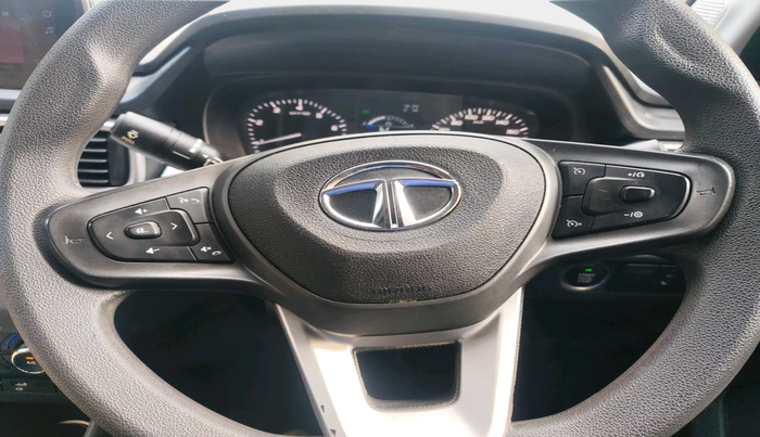 2022 Tata PUNCH ACCOMPLISHED AMT, Petrol, Automatic, 16,752 km, interior