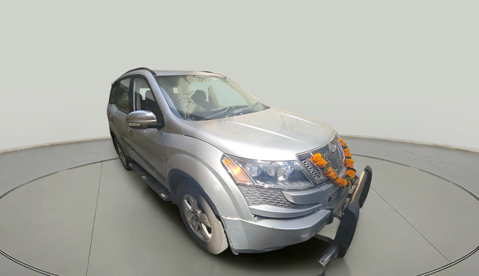 2012 Mahindra XUV500 W8, Diesel, Manual, 1,20,081 km, exterior