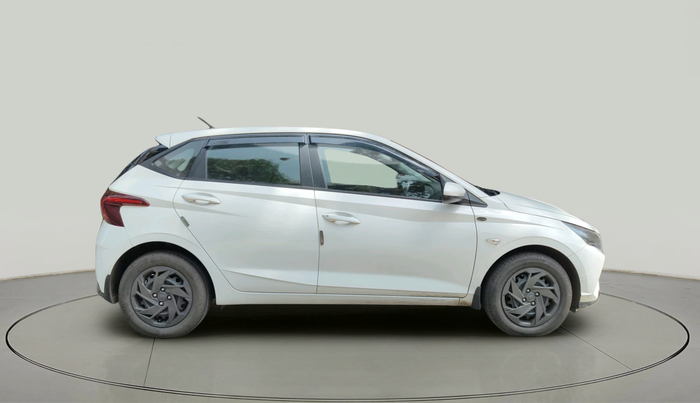 2022 Hyundai NEW I20 MAGNA 1.2 MT, Petrol, Manual, 5,262 km, exterior