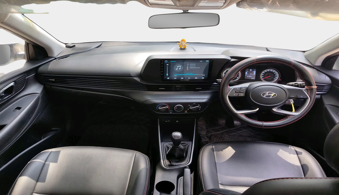 2022 Hyundai NEW I20 MAGNA 1.2 MT, Petrol, Manual, 5,262 km, interior