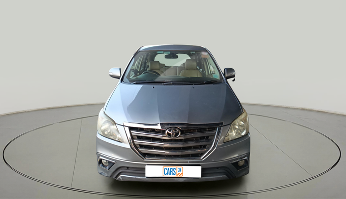 2015 Toyota Innova 2.5 VX 8 STR, Diesel, Manual, 1,84,985 km, exterior