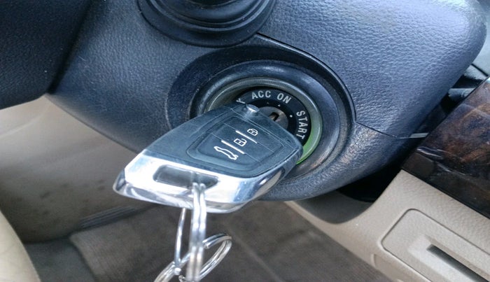 2010 Chevrolet Captiva LTZ AWD AT, Diesel, Automatic, 1,01,476 km, interior