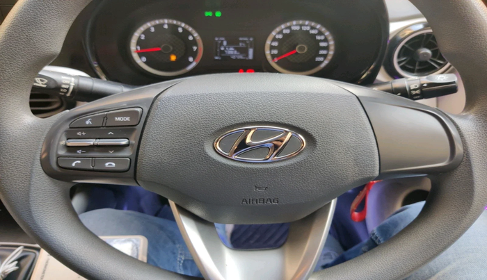 2022 Hyundai GRAND I10 NIOS SPORTZ 1.2 KAPPA VTVT CNG, Petrol, Manual, 40,726 km, interior