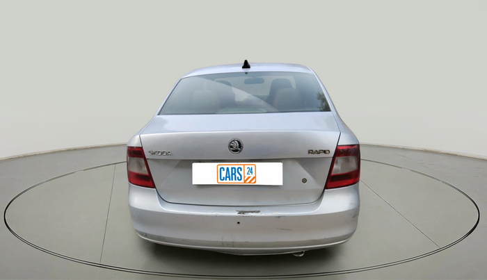 2015 Skoda Rapid AMBITION 1.5 TDI, Diesel, Manual, 1,20,286 km, exterior