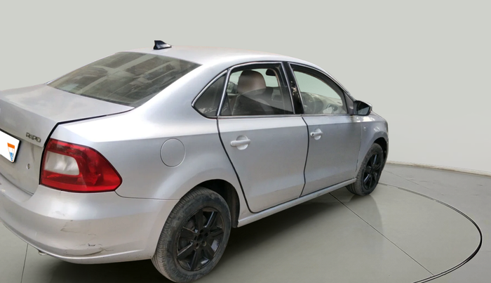 2015 Skoda Rapid AMBITION 1.5 TDI, Diesel, Manual, 1,20,286 km, exterior