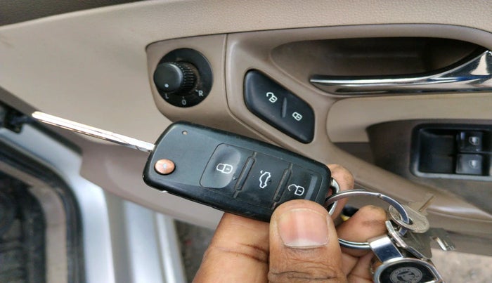 2015 Skoda Rapid AMBITION 1.5 TDI, Diesel, Manual, 1,20,286 km, interior