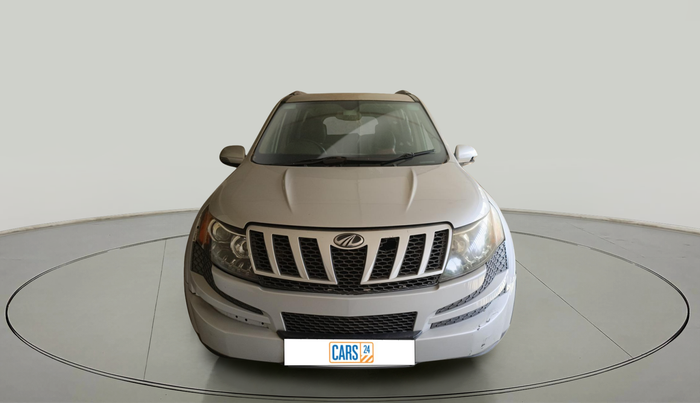 2013 Mahindra XUV500 W8, Diesel, Manual, 1,83,930 km, exterior