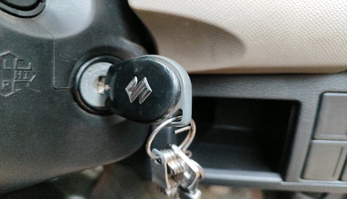 2016 Maruti Wagon R 1.0 VXI (O) AMT, Petrol, Automatic, 12,405 km, interior