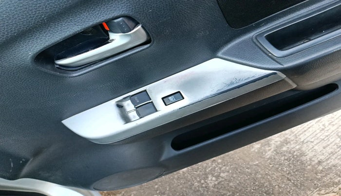 2012 Maruti Wagon R 1.0 LXI CNG, Petrol, Manual, 1,50,244 km, interior