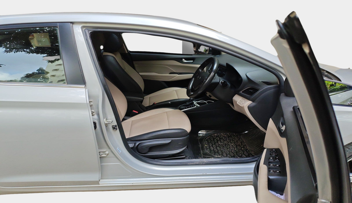 2018 Hyundai Verna 1.6 VTVT SX (O) AT, Petrol, Automatic, 49,497 km, interior