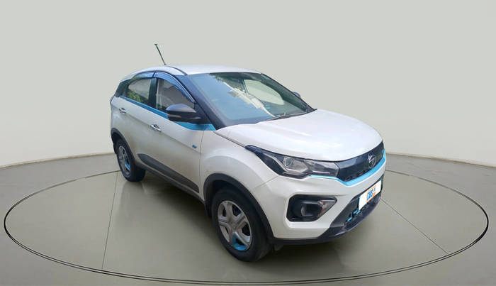 2022 Tata NEXON EV XM, Electric, Automatic, 1,20,301 km, exterior