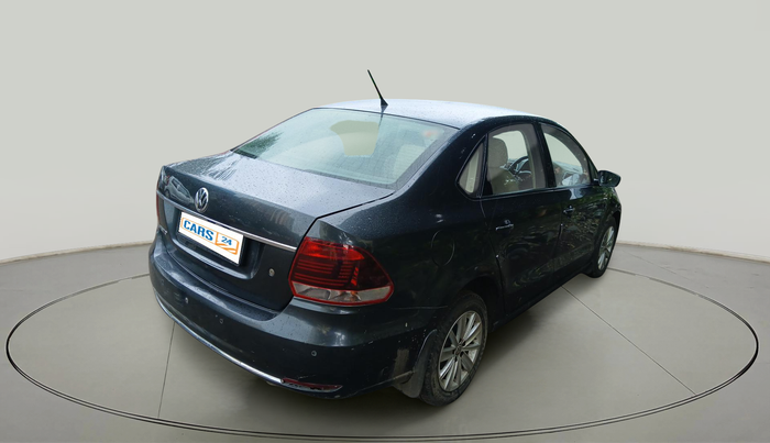 2017 Volkswagen Vento 1.2 TSI HIGHLINE PLUS AT, Petrol, Automatic, 65,384 km, exterior