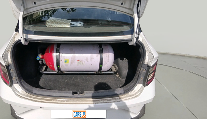 2020 Hyundai AURA S 1.2 CNG, Petrol, Manual, 1,94,817 km, exterior