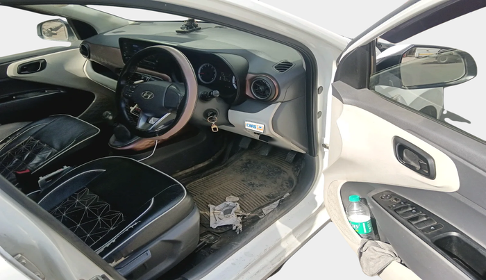 2020 Hyundai AURA S 1.2 CNG, Petrol, Manual, 1,94,817 km, interior