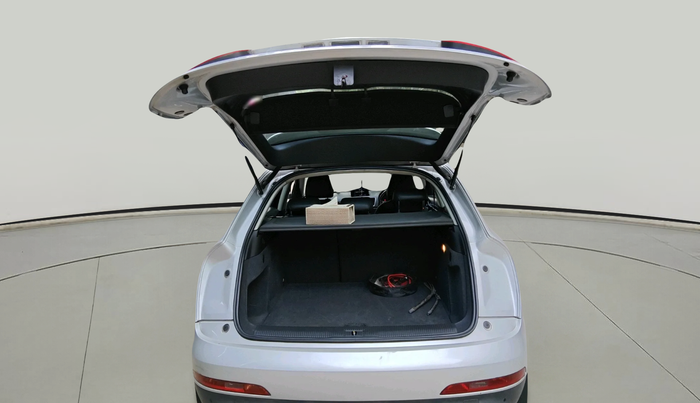 2014 Audi Q3 2.0 TDI QUATTRO, Diesel, Automatic, 1,17,177 km, exterior