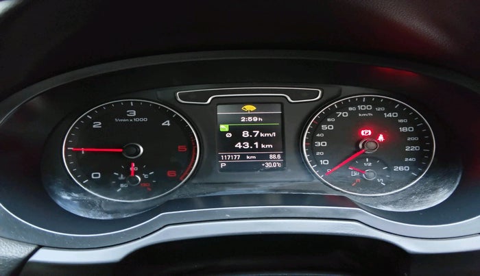 2014 Audi Q3 2.0 TDI QUATTRO, Diesel, Automatic, 1,17,177 km, interior