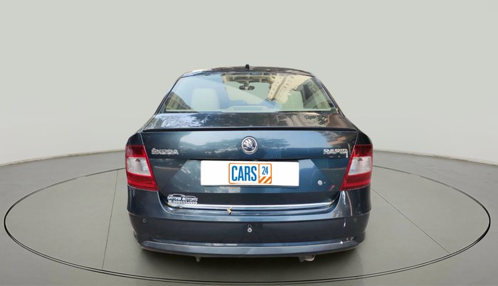 2017 Skoda Rapid STYLE 1.6 MPI AT, Petrol, Automatic, 45,233 km, exterior