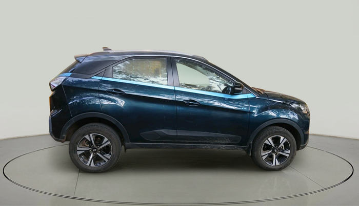 2023 Tata NEXON EV XZ PLUS LUX, Electric, Automatic, 30,298 km, exterior
