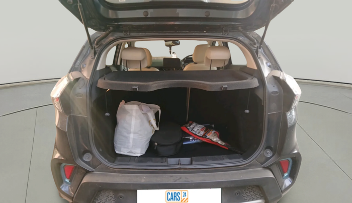 2023 Tata NEXON EV XZ PLUS LUX, Electric, Automatic, 30,298 km, exterior