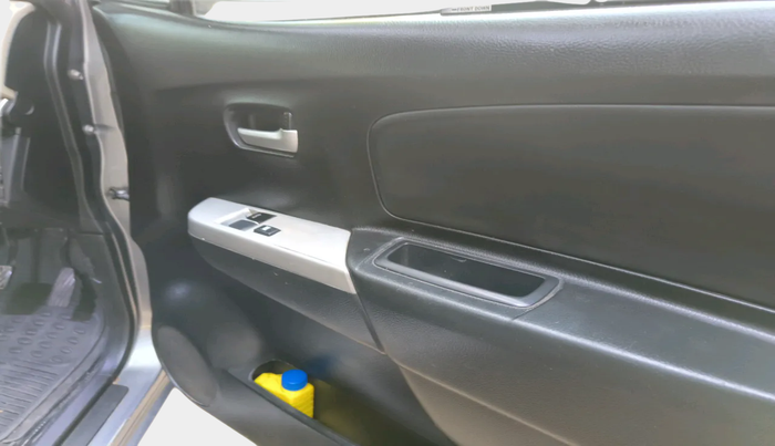 2016 Maruti Wagon R 1.0 LXI CNG, Petrol, Manual, 1,13,322 km, interior