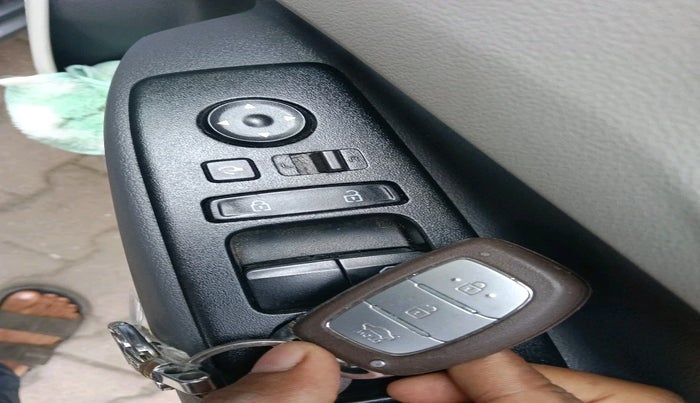 2024 Hyundai AURA SX 1.2 CNG, Petrol, Manual, 42,969 km, interior