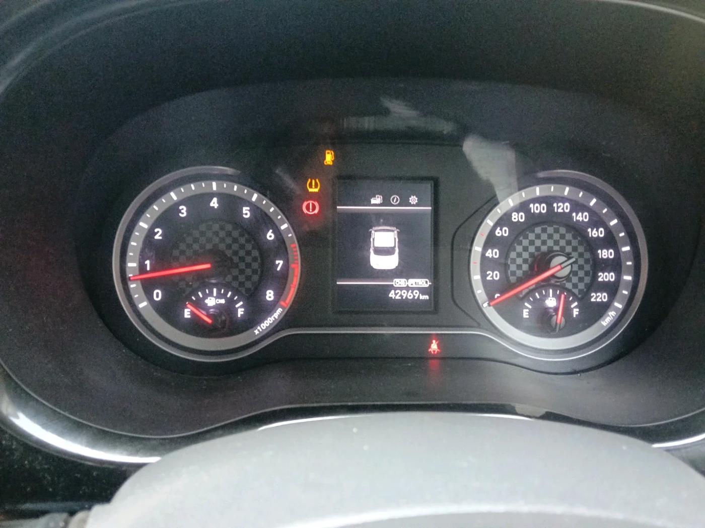 2024 Hyundai AURA SX 1.2 CNG, Petrol, Manual, 42,969 km, interior