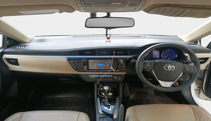 2015 Toyota Corolla Altis VL CVT PETROL, Petrol, Automatic, 9,537 km, interior