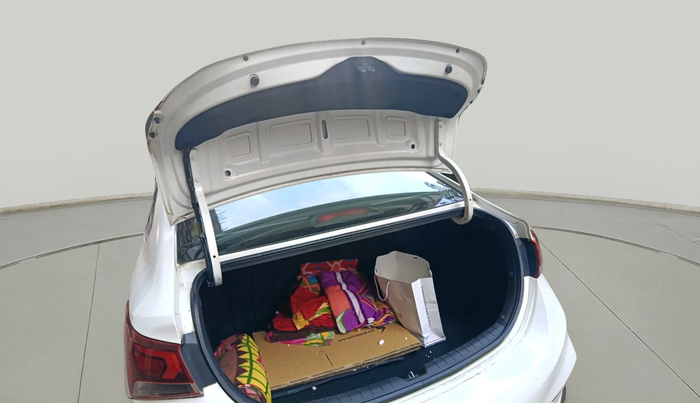 2018 Hyundai Verna 1.6 VTVT SX (O) AT, Petrol, Automatic, 90,468 km, exterior